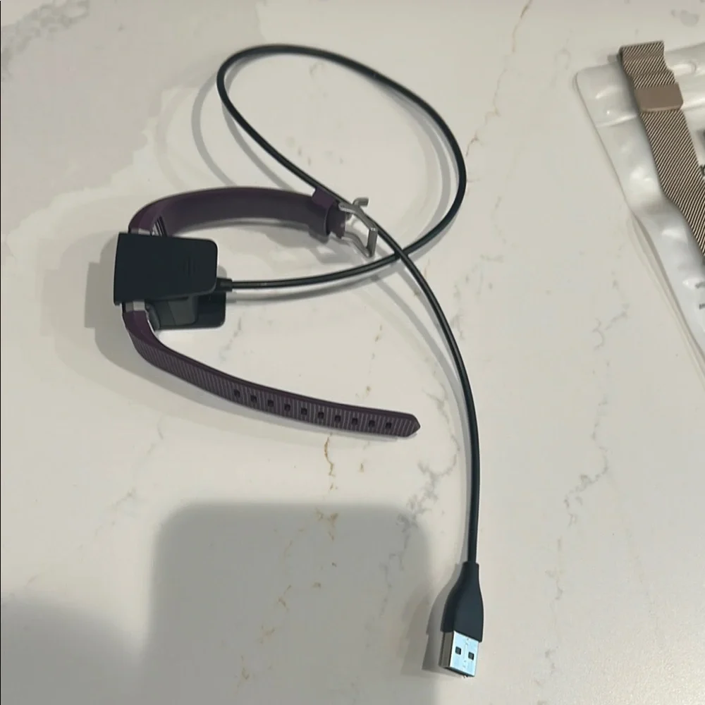 Fitbit Purple Smartwatch with Textured Band